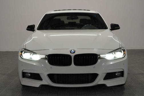 Alpine White 2016 BMW 340 i
