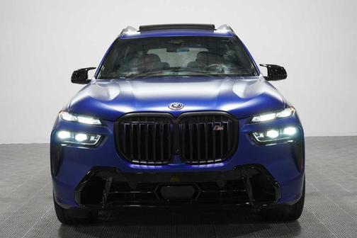 Bay Blue 2025 BMW X7 M60i