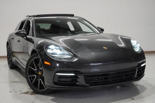 2018 Porsche Panamera Sport Turismo 4S