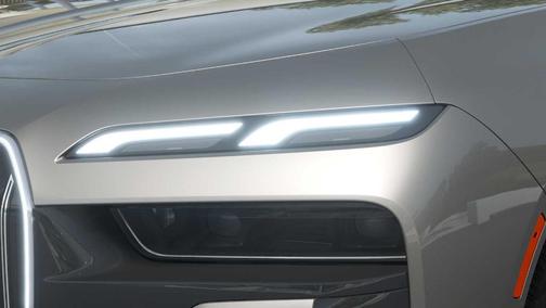2026 BMW 740 i xDrive