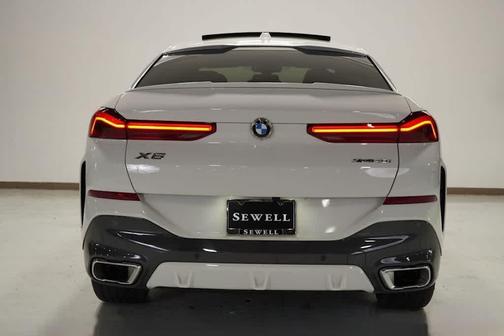 2026 BMW X6 xDrive40i