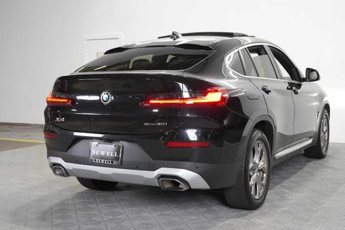 Black Sapphire Metallic 2024 BMW X4 xDrive30i