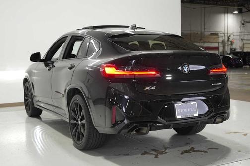 2023 BMW X4 xDrive30i