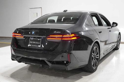 2026 BMW 540 i xDrive