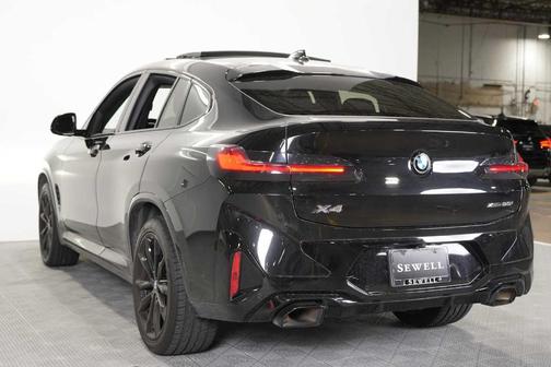 Black Sapphire Metallic 2021 BMW X4 xDrive30i