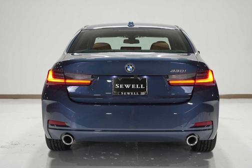 2025 BMW 330 i