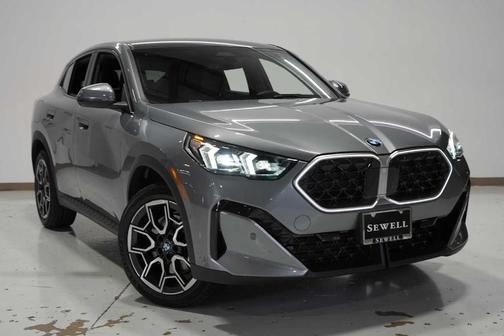 2025 BMW X2 xDrive28i