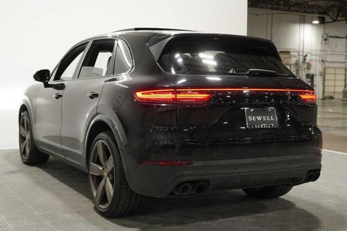 2020 Porsche Cayenne S