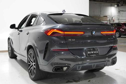 2022 BMW X6 xDrive40i