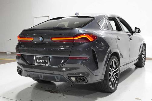 2022 BMW X6 xDrive40i