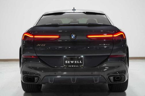 2022 BMW X6 xDrive40i