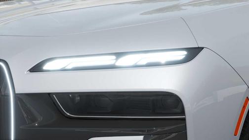 2026 BMW 750e xDrive