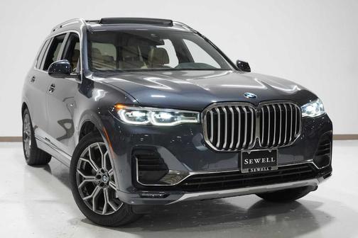 2022 BMW X7 xDrive40i