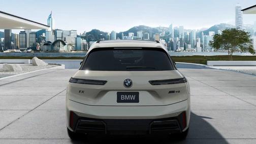 2026 BMW iX M70
