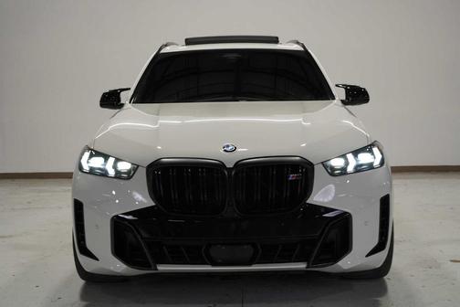 2024 BMW X5 M60i