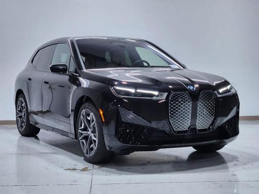 2025 BMW iX xDrive50