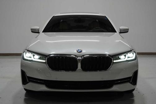 2022 BMW 540 i