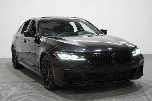 Black Sapphire Metallic 2023 BMW 540 i xDrive