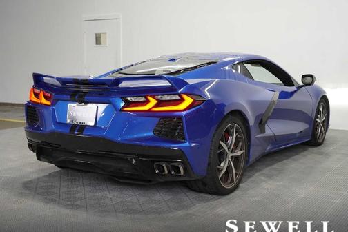Elkhart Lake Blue Metallic 2021 Chevrolet Corvette Stingray w/2LT