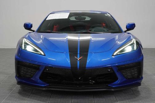 Elkhart Lake Blue Metallic 2021 Chevrolet Corvette Stingray w/2LT