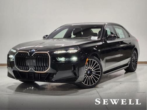 2025 BMW 750e xDrive