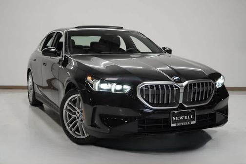 2025 BMW 540 i xDrive