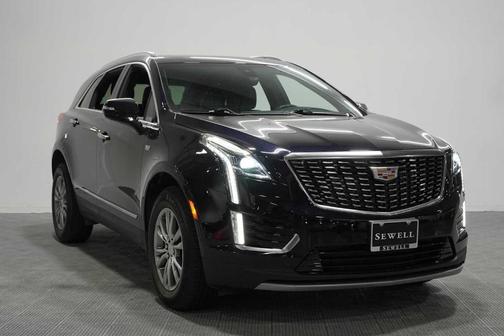 Dark Moon Blue Metallic 2022 Cadillac XT5 Premium Luxury