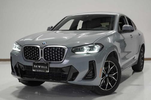 2025 BMW X4 xDrive30i