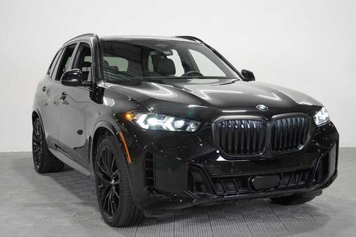 Black Sapphire Metallic 2025 BMW X5 xDrive40i