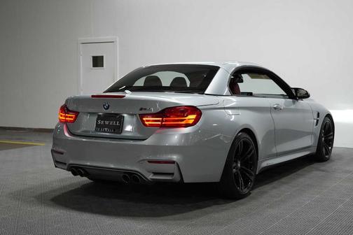 Silverstone Metallic 2015 BMW M4 Base