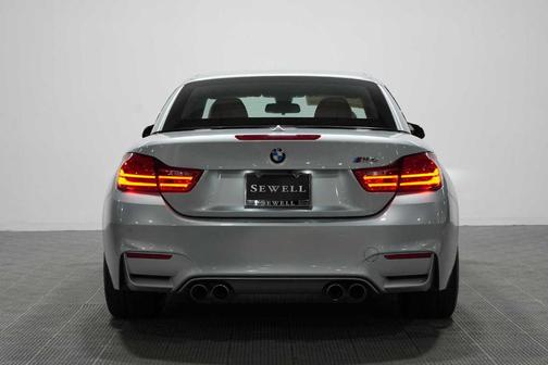 Silverstone Metallic 2015 BMW M4 Base