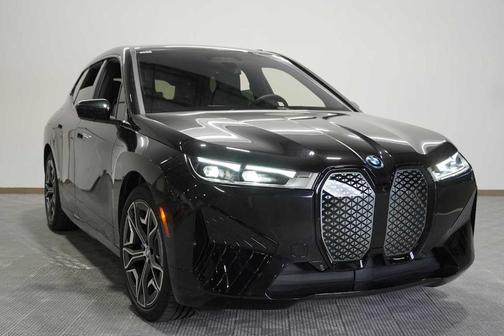 2025 BMW iX xDrive50