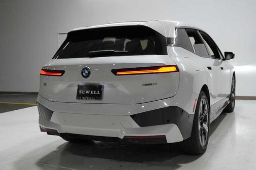 2023 BMW iX xDrive50