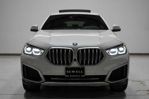 2021 BMW X6 sDrive40i