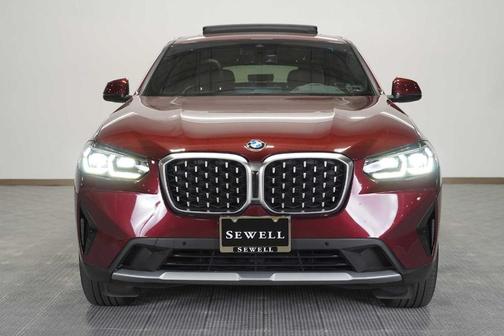 2022 BMW X4 xDrive30i