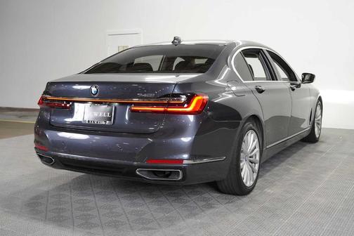 Arctic Gray Metallic 2020 BMW 740 i