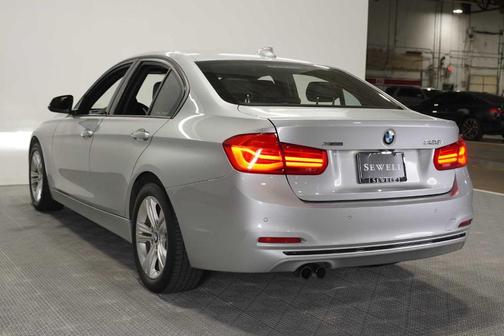 2016 BMW 328 i xDrive SULEV