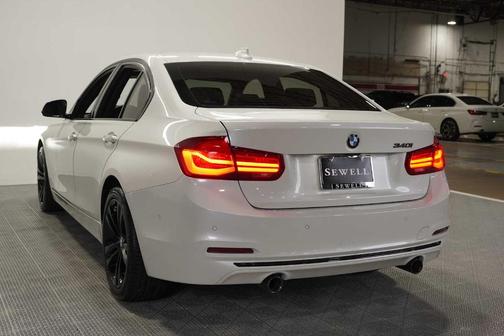 Mineral White Metallic 2018 BMW 340 i