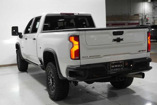 2024 Chevrolet Silverado 2500 ZR2