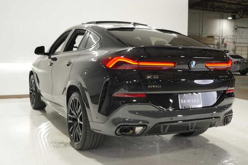 2026 BMW X6 xDrive40i