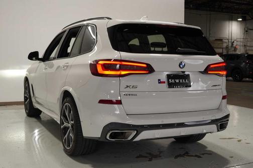 2023 BMW X5 sDrive40i