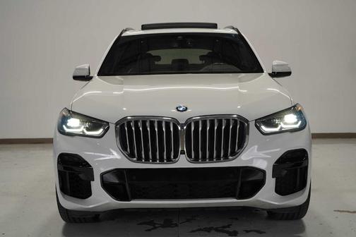 2023 BMW X5 sDrive40i