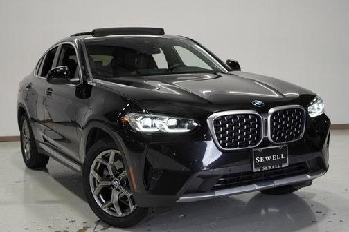 2022 BMW X4 xDrive30i