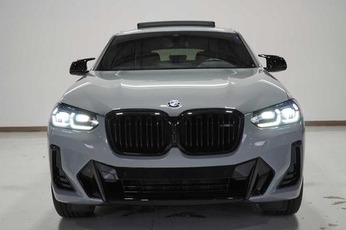 2024 BMW X4 M40i