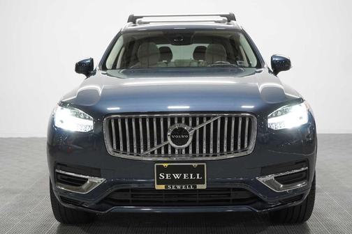 Denim Blue Metallic 2022 Volvo XC90 Recharge Plug-In Hybrid T8 Inscription Extended Range 7P