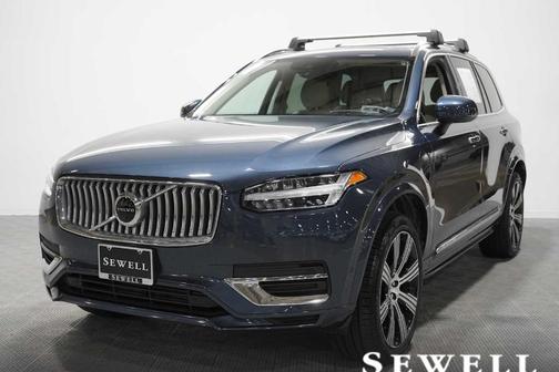 Denim Blue Metallic 2022 Volvo XC90 Recharge Plug-In Hybrid T8 Inscription Extended Range 7P
