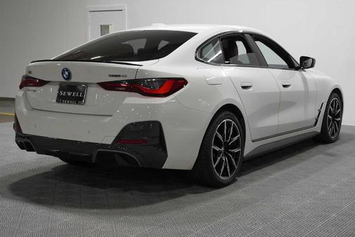 Alpine White 2023 BMW i4 Gran Coupe eDrive40