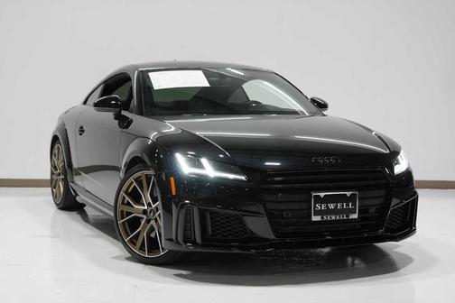 2022 Audi TTS 2.0T quattro