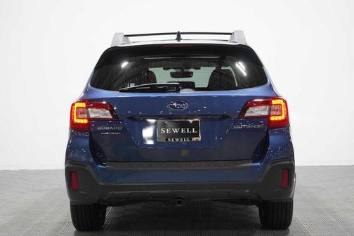 Abyss Blue Pearl 2019 Subaru Outback 2.5i Limited