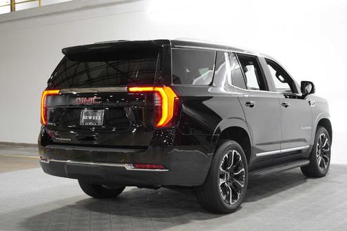 Onyx Black 2025 GMC Yukon Elevation